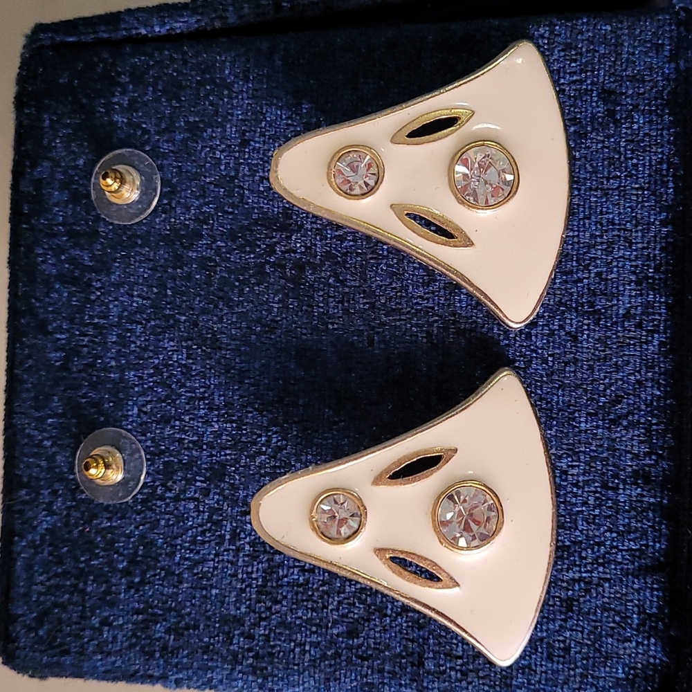 Vintage Cream & Gold Enamel Rhinestone Post Earrings